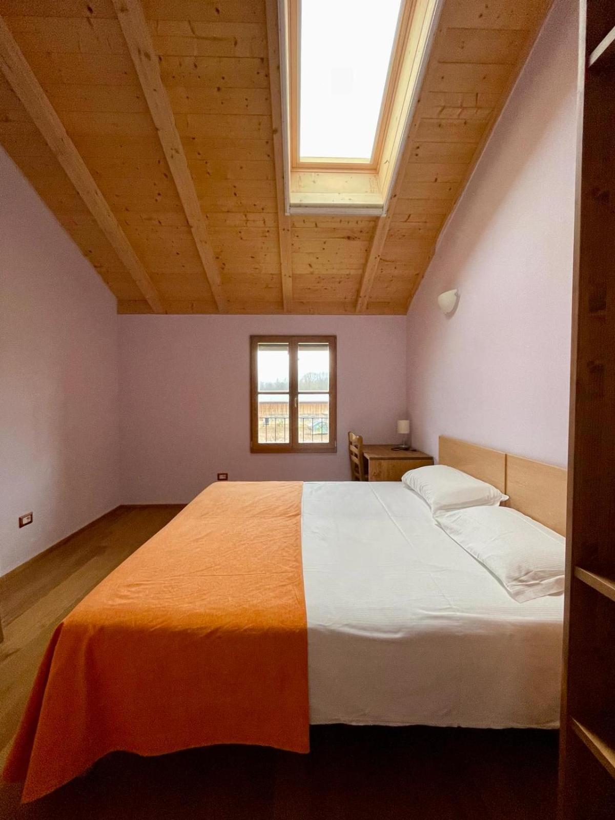Cascina Bagaggera Villa Rovagnate Cameră foto